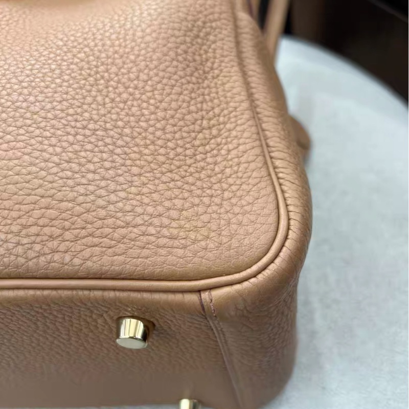 98新 Hermes爱马仕 Lindy30 奶茶色 金扣 tc皮-5