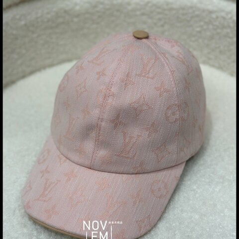 全新💖 Louis Vuitton LV 路易威登 粉色老花棒球帽