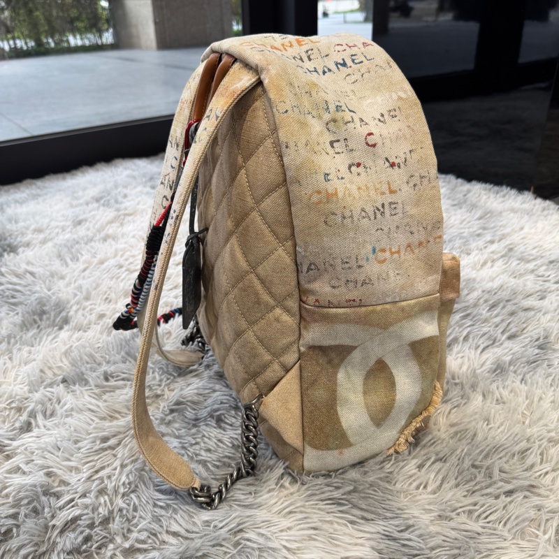 CHANEL 絕版逸品 14S GD同款 塗鴉 帆布 後背包 A92318-4