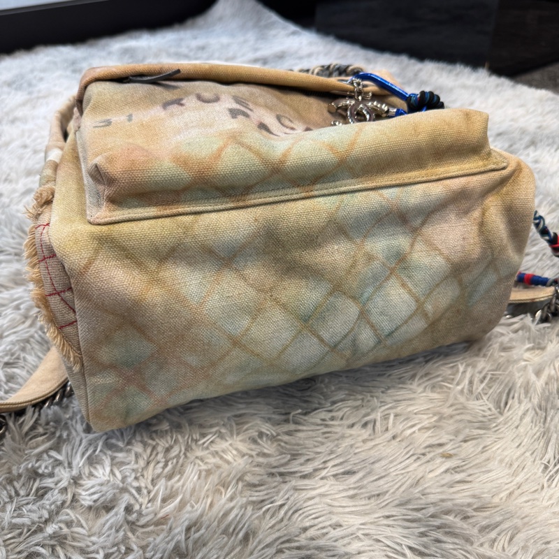 CHANEL 絕版逸品 14S GD同款 塗鴉 帆布 後背包 A92318-5