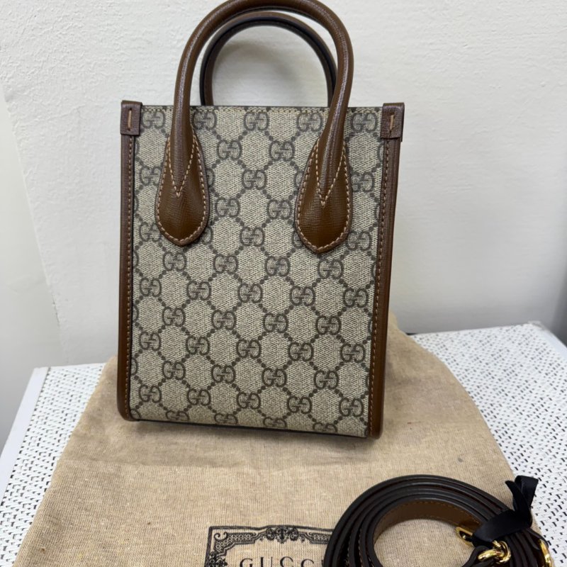 GUCCI 經典咖色琴譜包-4