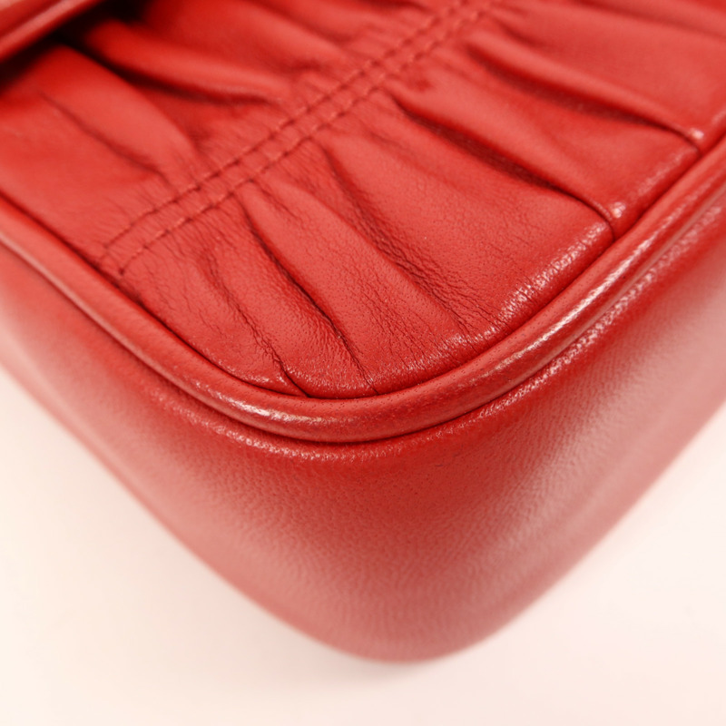 PRADA 牛皮皮革Chain Shoulder銀扣肩背袋-6