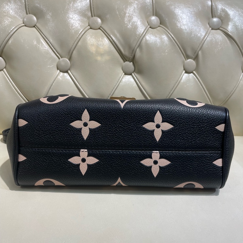 Lv Favorite NM M45859-12