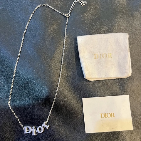 DIOR中古銀色立體字母正品項鍊