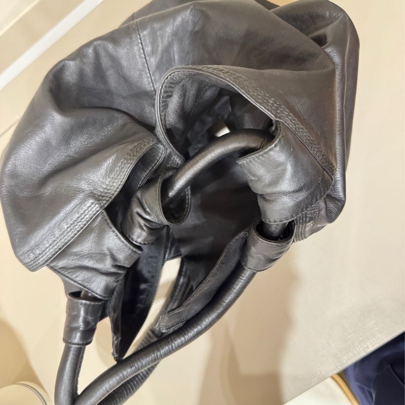 loewe 小羊皮包黑-4