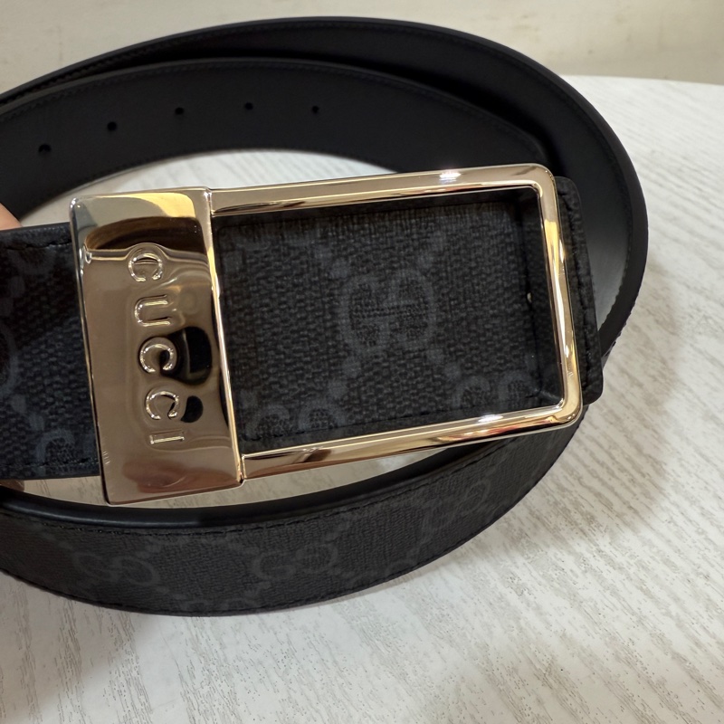 Gucci黑灰PVC拼黑牛皮銀釦雙面皮帶-1