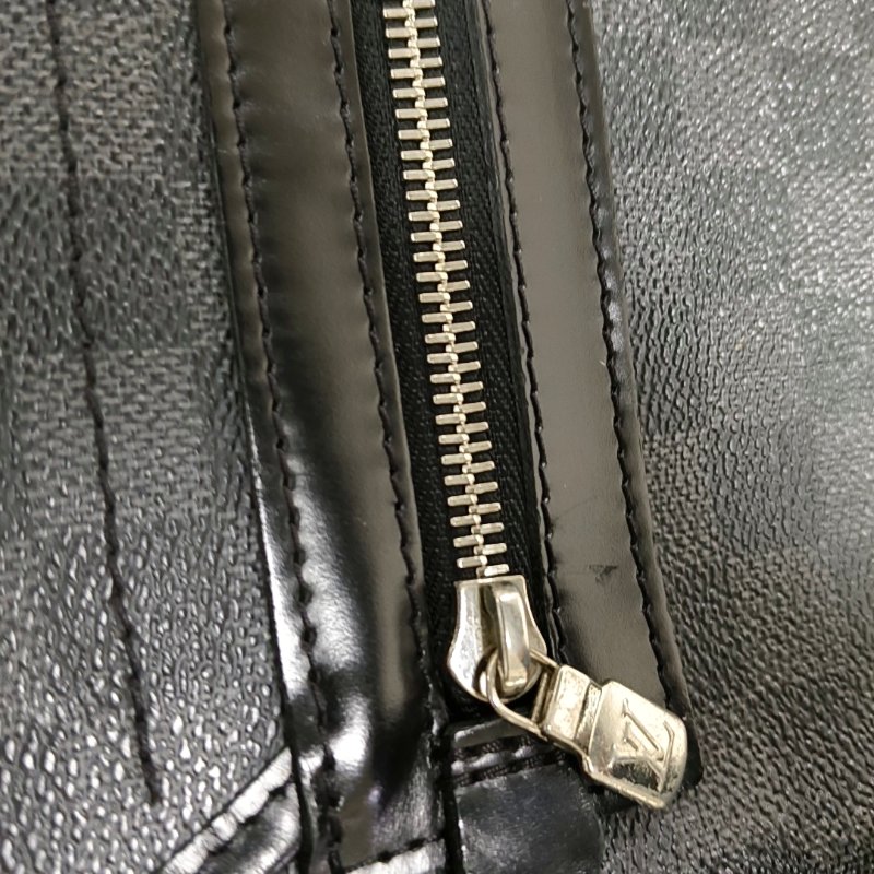 LOUIS VUITTON DANIEL 大號 灰色塗層帆布棋盤格斜背包肩背包 銀色五金-11