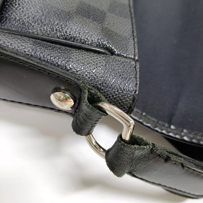 LOUIS VUITTON DANIEL 大號 灰色塗層帆布棋盤格斜背包肩背包 銀色五金-17