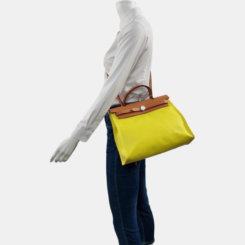 HERMÈS Herbag 31 糖果黃塗層帆布肩背包 手提包 銀色五金 Z刻 子袋可拆卸肩帶-1