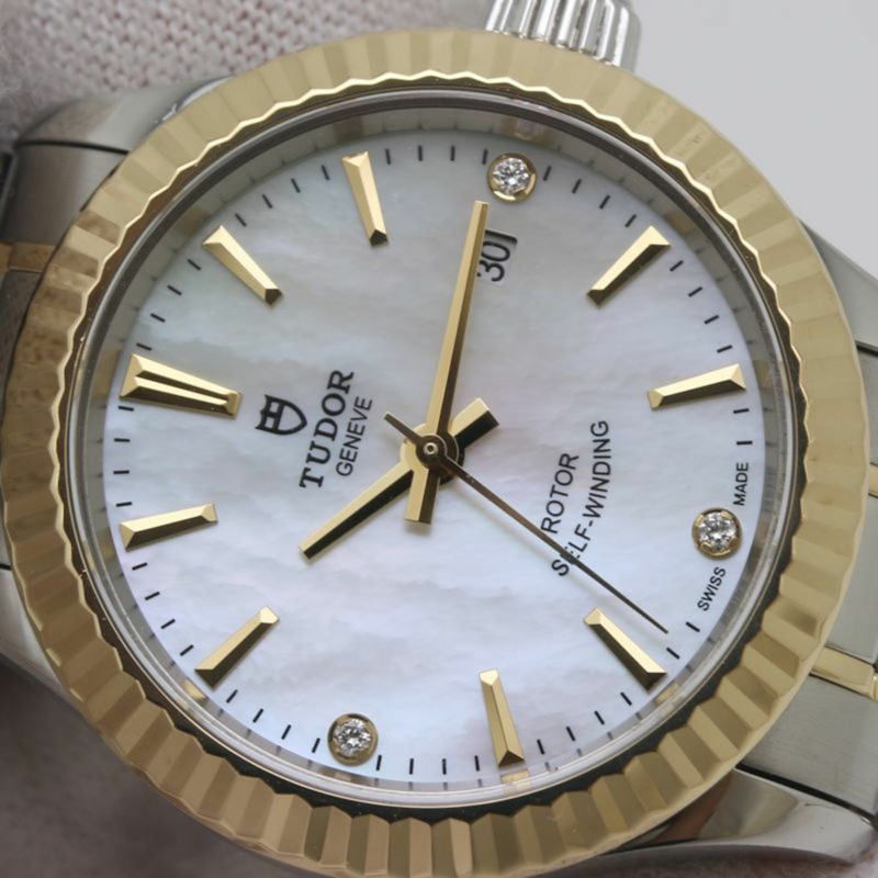 TUDOR 帝舵 Style 三件式鑽石腕錶 M12113-0017 女款 18K 黃金與不鏽鋼 40096-4