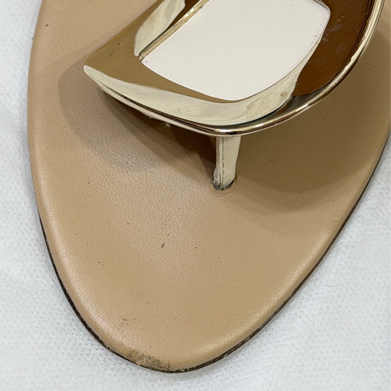 Roger vivier 米杏色涼鞋-1