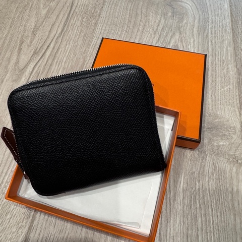 Hermes 愛馬仕絲巾短夾/B刻黑色自由之城