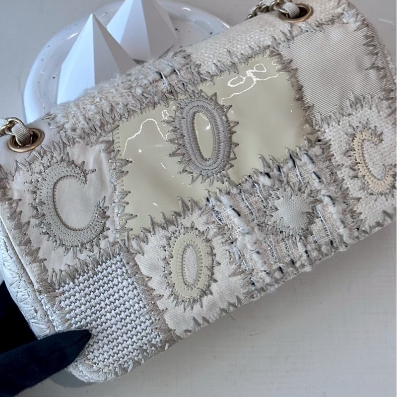 CHANEL 白色拼布 CF 25開-6