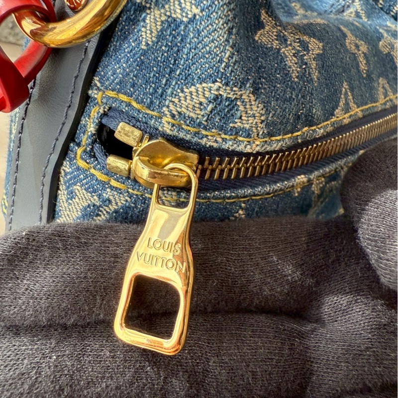 LV x Nigo 聯名老花牛仔飯盒包-9