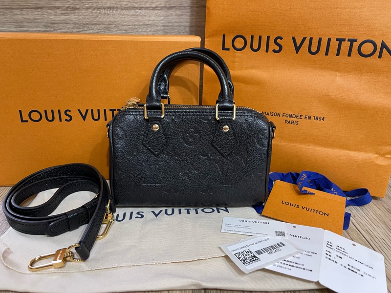 Lv nano Speedy黑色壓紋牛皮款(M82450)-0