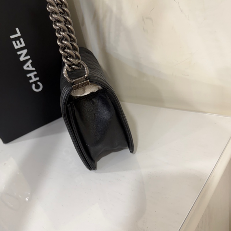 全配🈶購證♥️ 香奈兒黑銀leboy中號-6