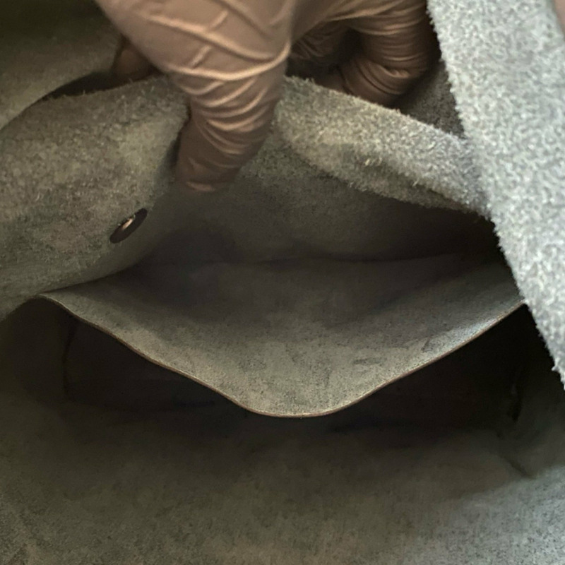 未使用，已存放，帶有 X 標記。愛馬仕 Cabas City 41 皮革半肩包，托特包，黑色，83391。-9