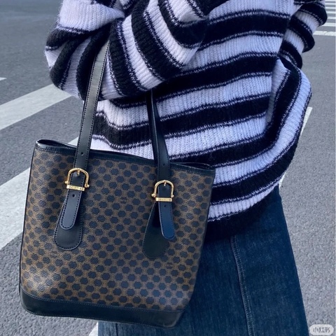 Celine 黑色老花托特包