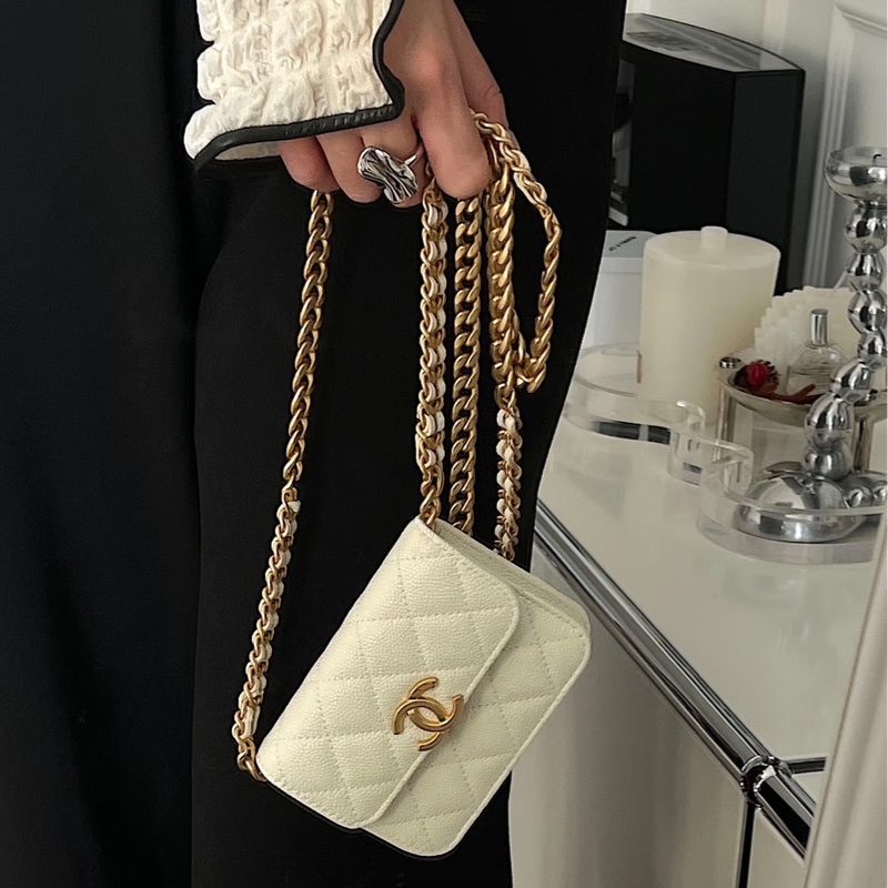 Chanel 香奈兒 白金荔枝紋牛皮小香包-0