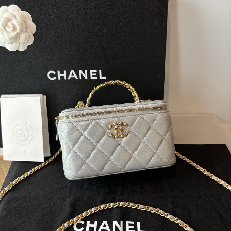 Chanel 香奈兒 珠光灰鏤空鑲鑽logo手柄 長盒子🩶 手提肩背斜背🉑-3