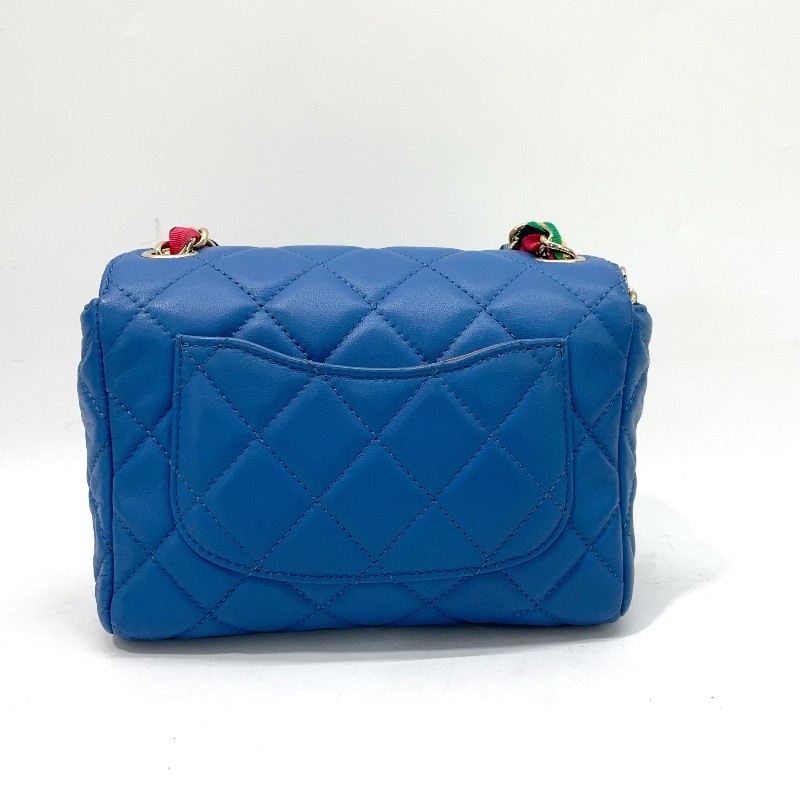 Chanel 藍羊皮菱格銀藍雙C彩布穿鍊下蓋斜背包-2