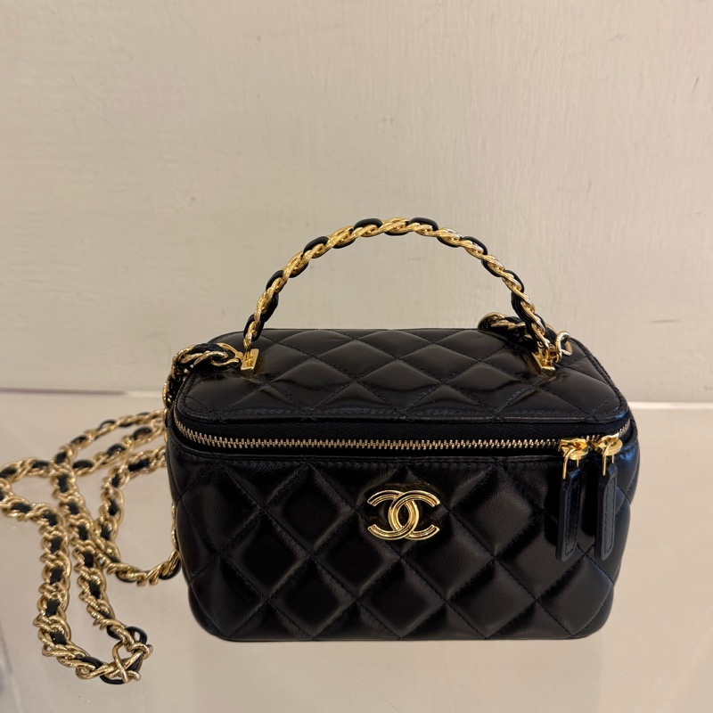 Chanel黑菱格手提粗鏈提把化妝斜背包-0
