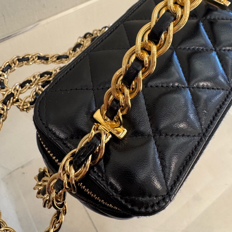 Chanel黑菱格手提粗鏈提把化妝斜背包-13