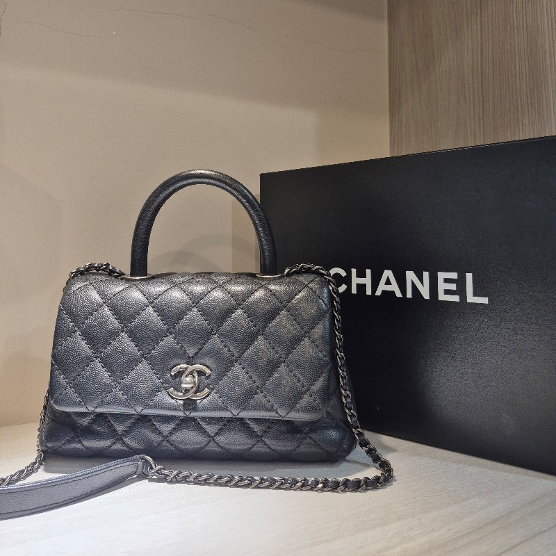 全配🈶購證♥️  香奈兒coco handle黑銀小號-6