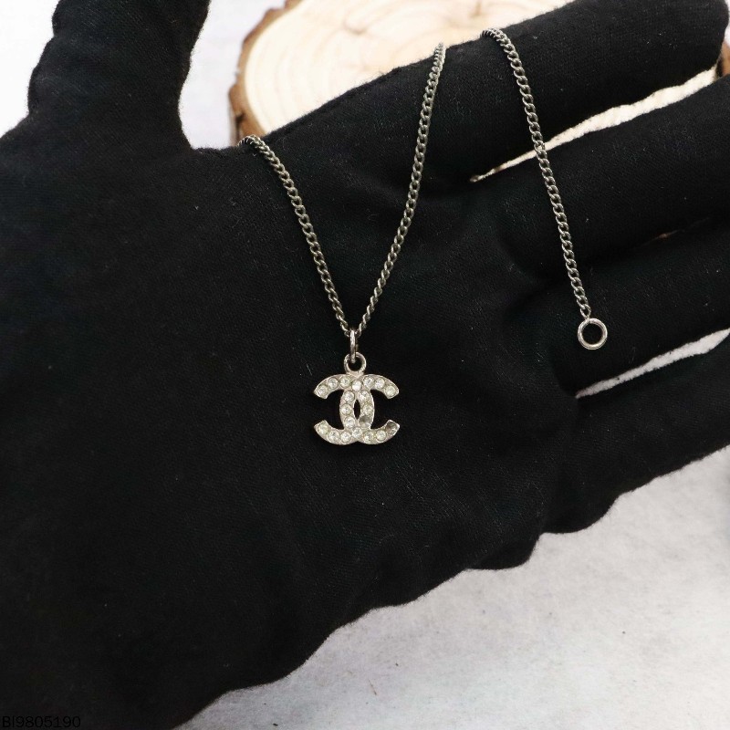 Chanel 純色合金滿鑽雙C項鍊-4