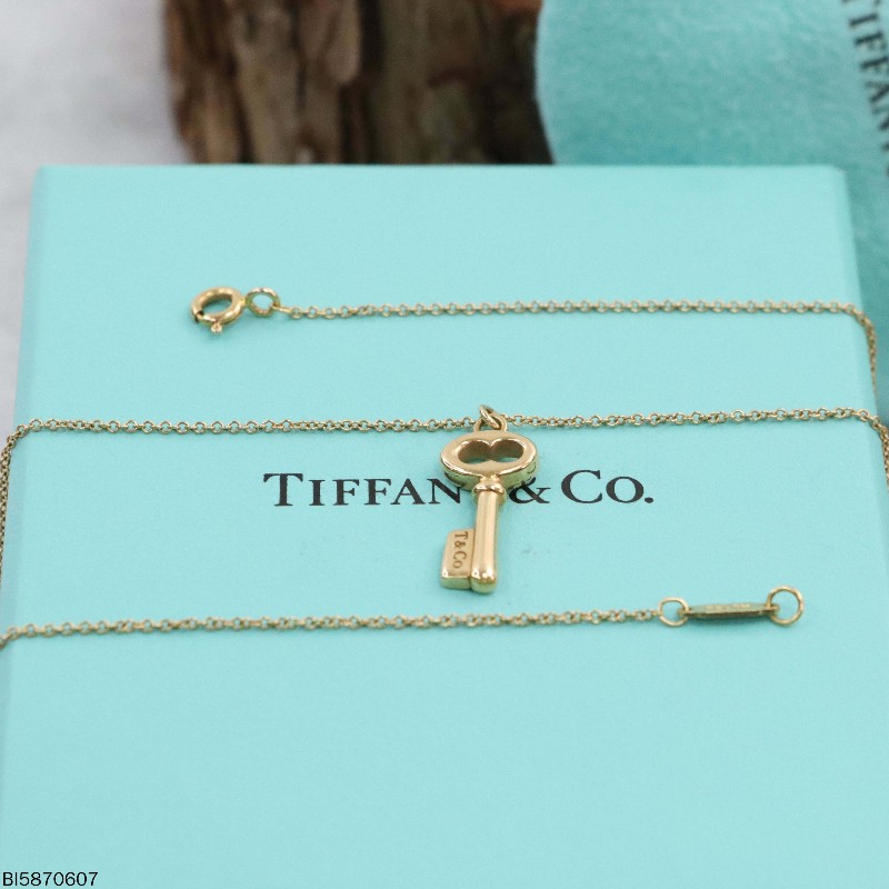 Tiffany & co Keys 系列18k玫瑰金橢圓形鑰匙項鍊 41cm-0