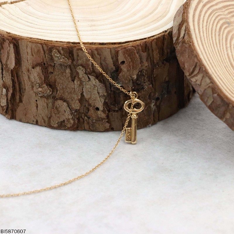 Tiffany & co Keys 系列18k玫瑰金橢圓形鑰匙項鍊 41cm-1