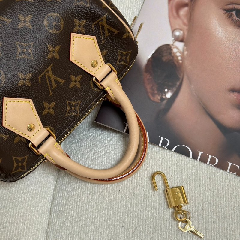 LOUIS VUITTON Speedy 20-5