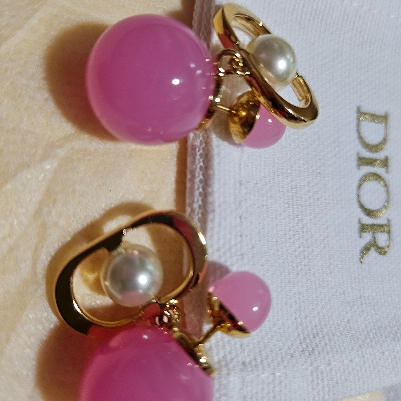 Dior針式耳環-1