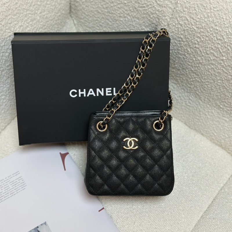 CHANEL Mini tote粒面牛皮水桶包-0