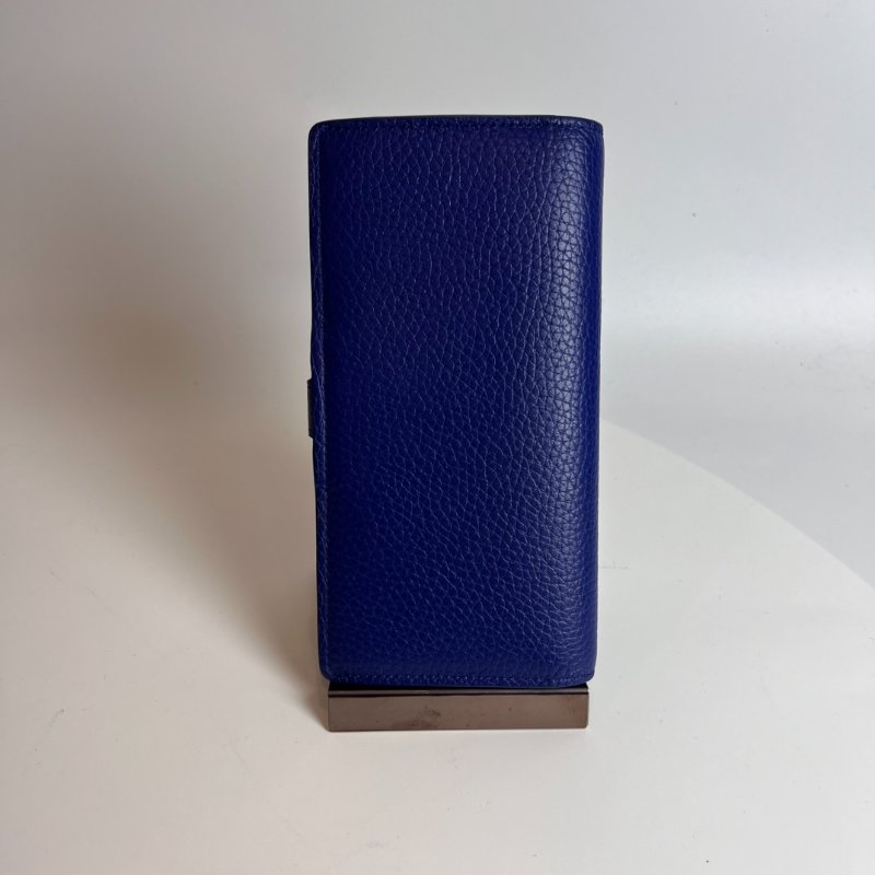 LV M82441/晶片款藍色Capucines對開長夾-1