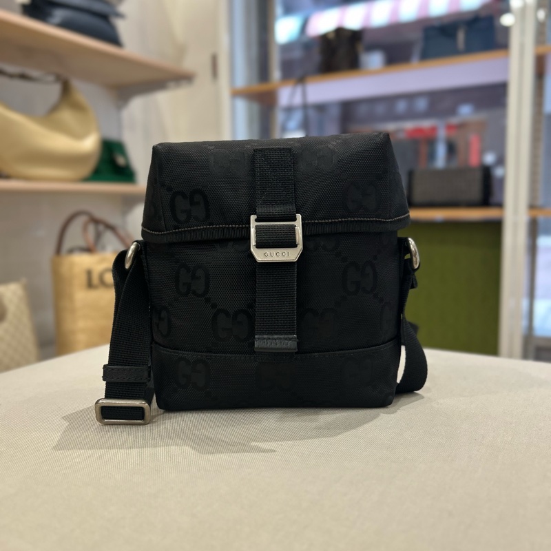 Gucci OFF the Grid 雙G Logo 斜背郵差包-5