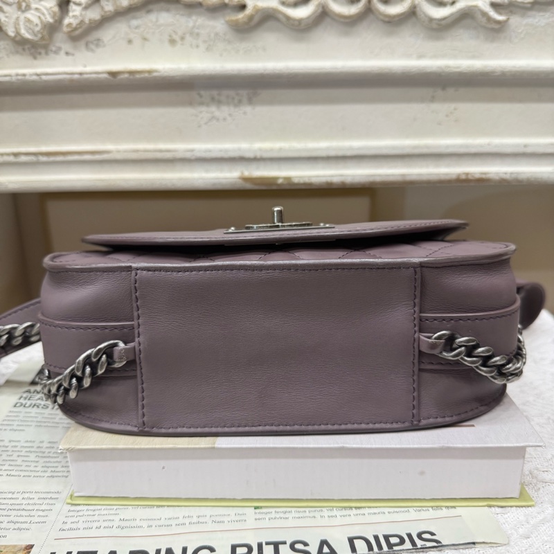 Chanel 香芋紫马鞍包-5