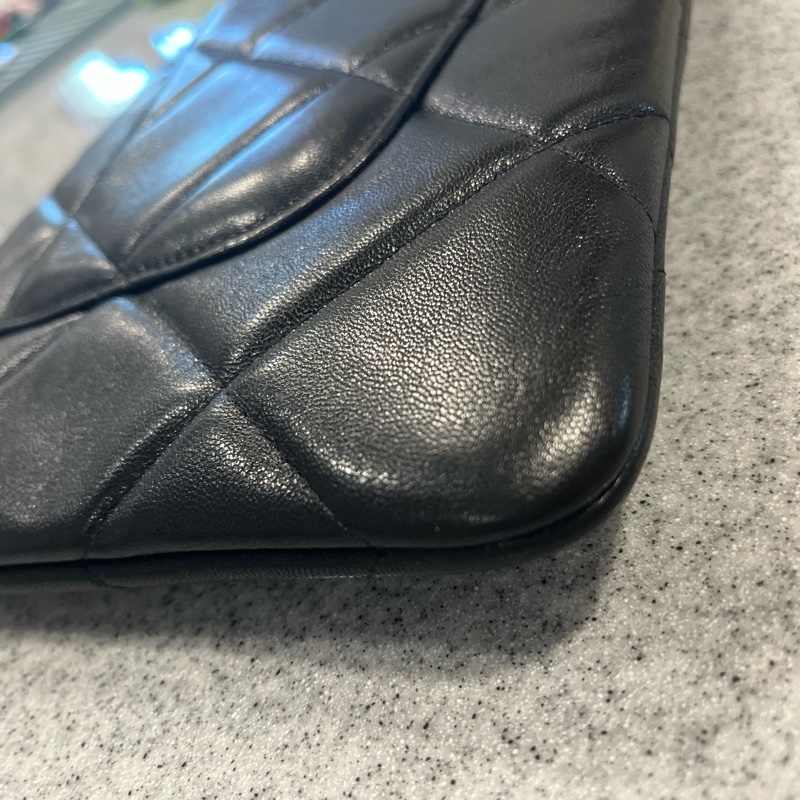 Chanel 19款手拿包-8