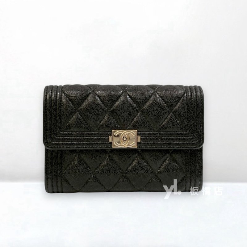 CHANEL黑金荔枝皮BOY下蓋中夾A84385-1