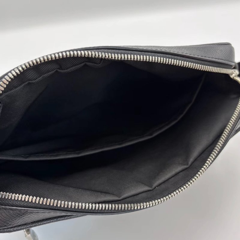 LV 黑花黑武士肩背斜背郵差包 芯片款 25*18*8 98新配件盒子購證塵袋-4