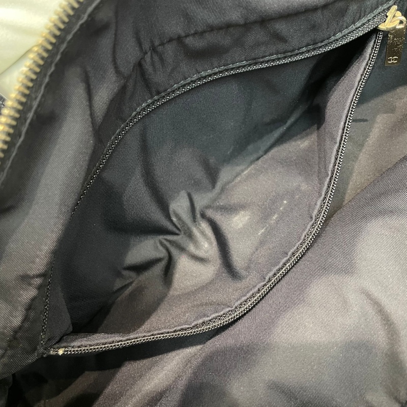Chanel 黑色冰格 手拎袋 XB229-23