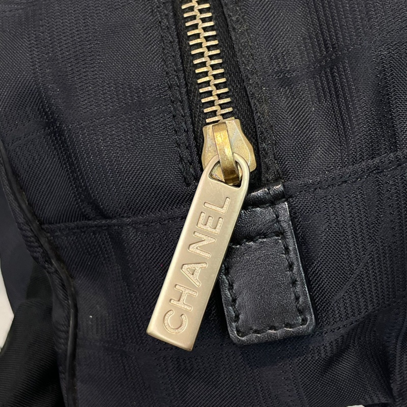 Chanel 黑色冰格 手拎袋 XB229-28