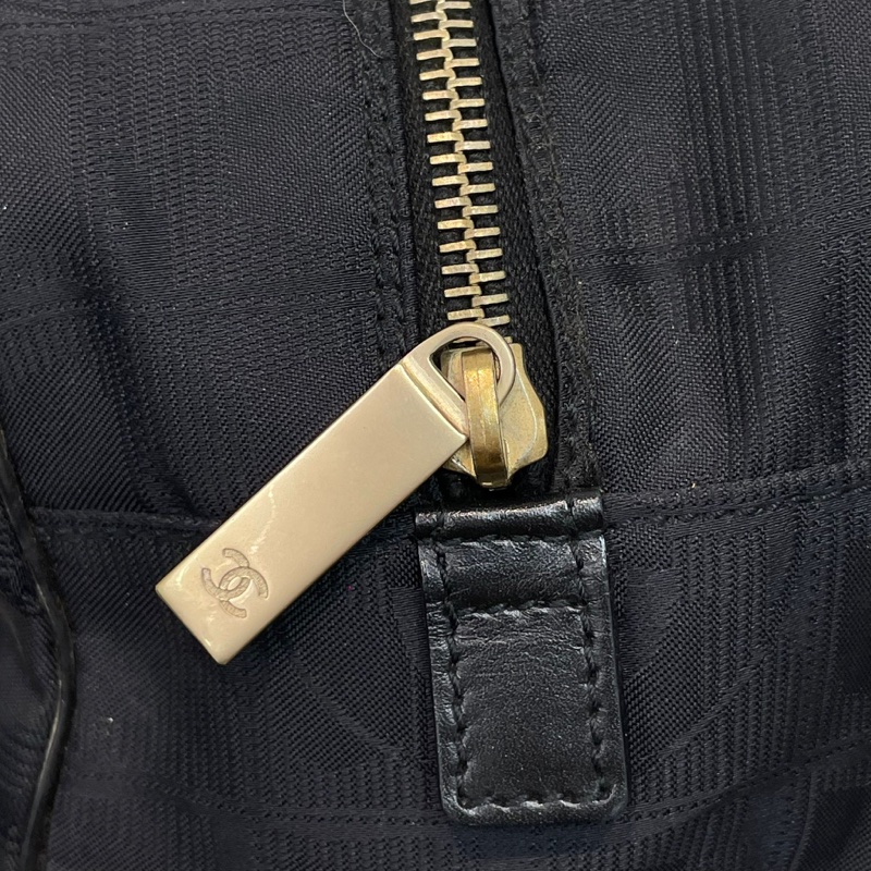 Chanel 黑色冰格 手拎袋 XB229-29