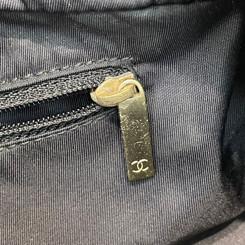 Chanel 黑色冰格 手拎袋 XB229-51