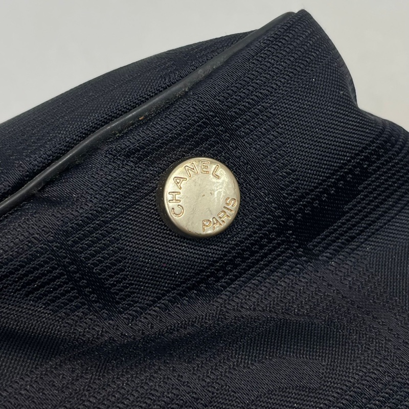 Chanel 黑色冰格 手拎袋 XB229-55