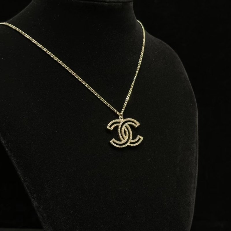 CHANEL 100周年鏤空滿鑽大雙Clogo項鍊 鍊長61cm 98新-3