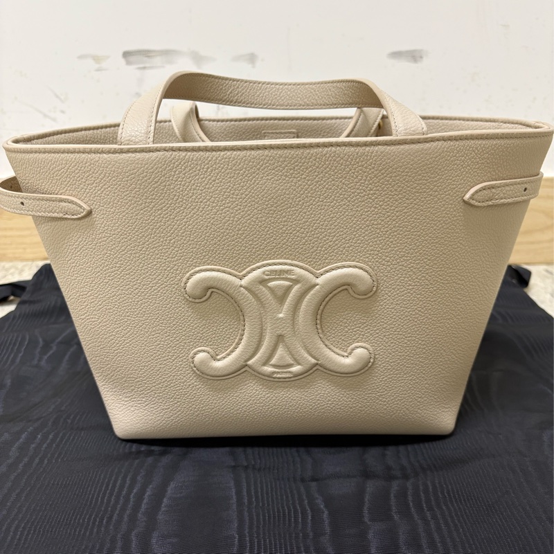 Celine Cuir小牛皮 Mini Tote Bag 迷你托特包 淡米色-1