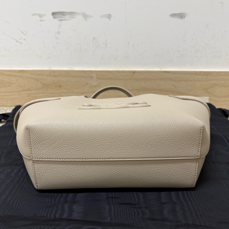 Celine Cuir小牛皮 Mini Tote Bag 迷你托特包 淡米色-9