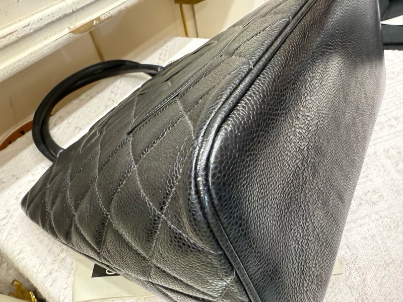 Chanel黑银希尔顿7开-8
