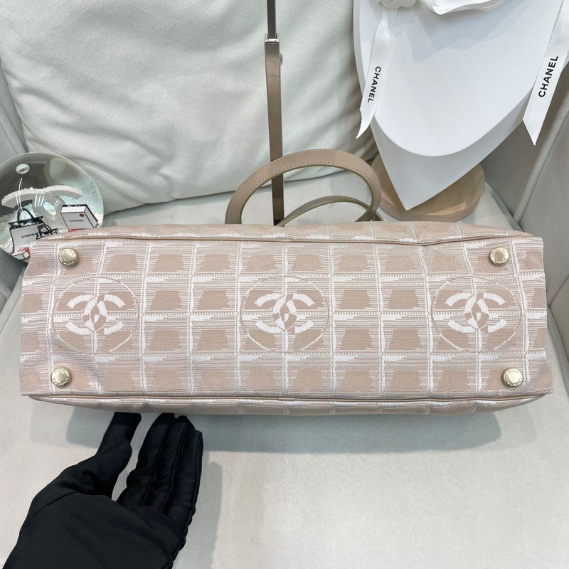 Chanel 奶茶色冰格 手拎袋 XB507-15